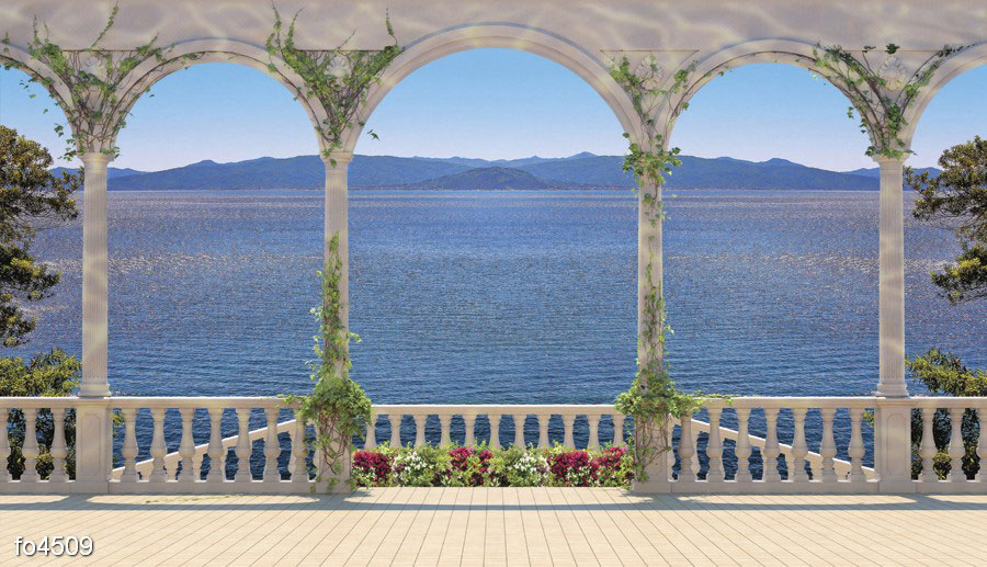 terrasa-s-kolonnadoy