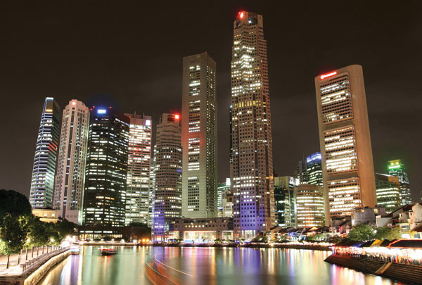 m-207-neboskreby-singapura-nochyu