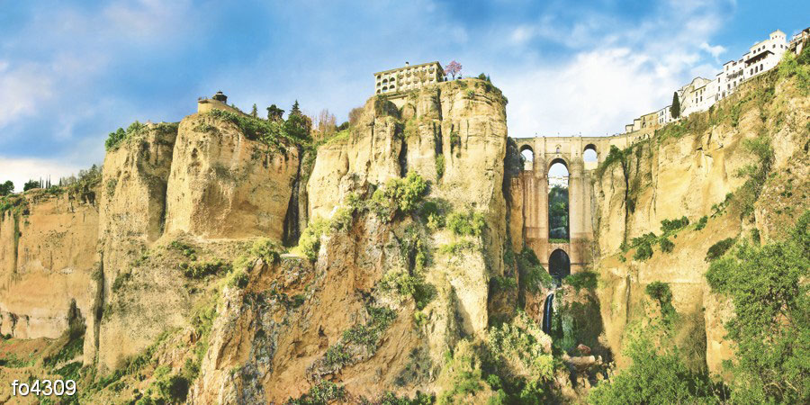 vid-na-staryy-gorod-ronda