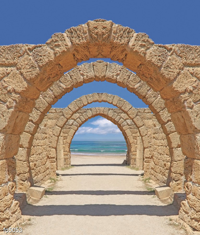 antichnye-arki-u-morya