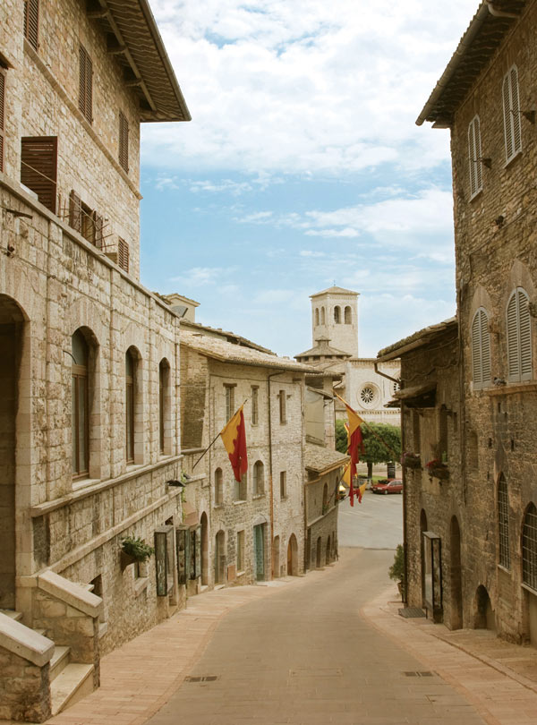 m-175-uzkaya-ulochka-v-italii