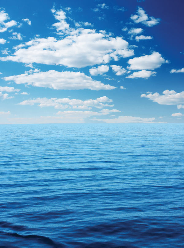 m-146-sinee-more-i-oblaka