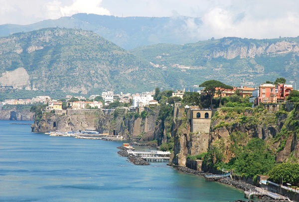 m-181-poberezhe-sorrento